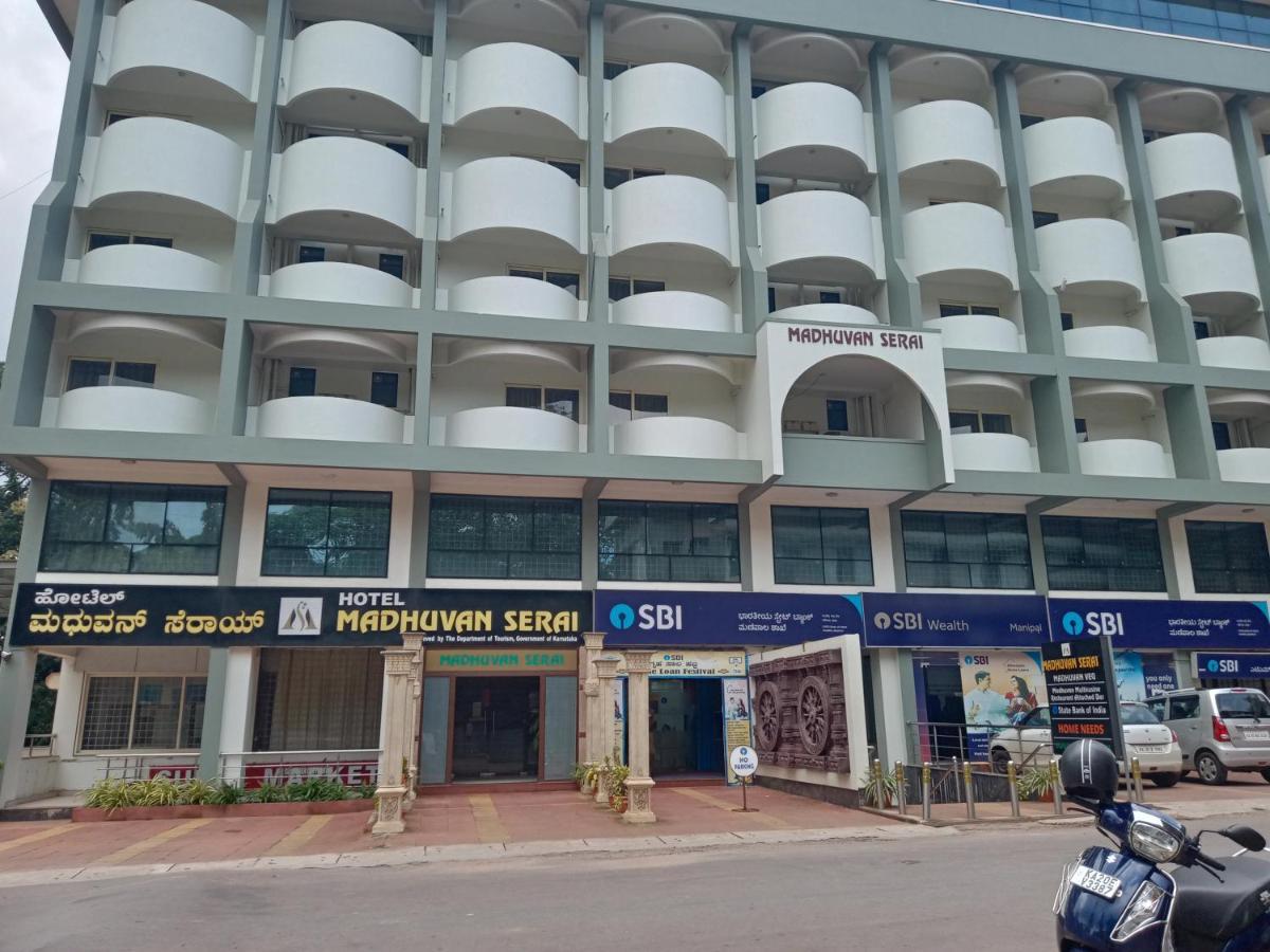 Hotel Madhuvan Serai Manipal Esterno foto
