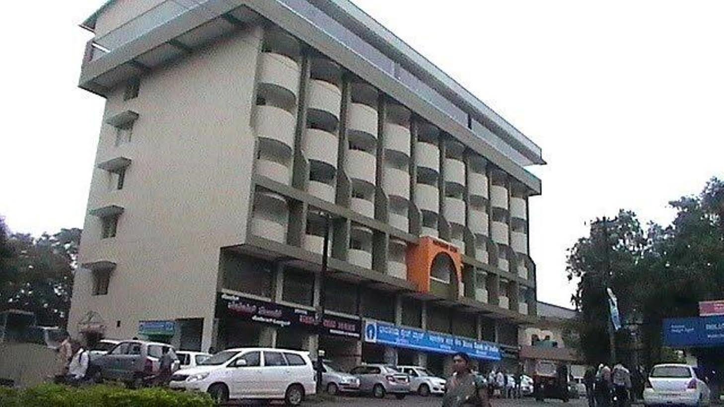 Hotel Madhuvan Serai Manipal Esterno foto