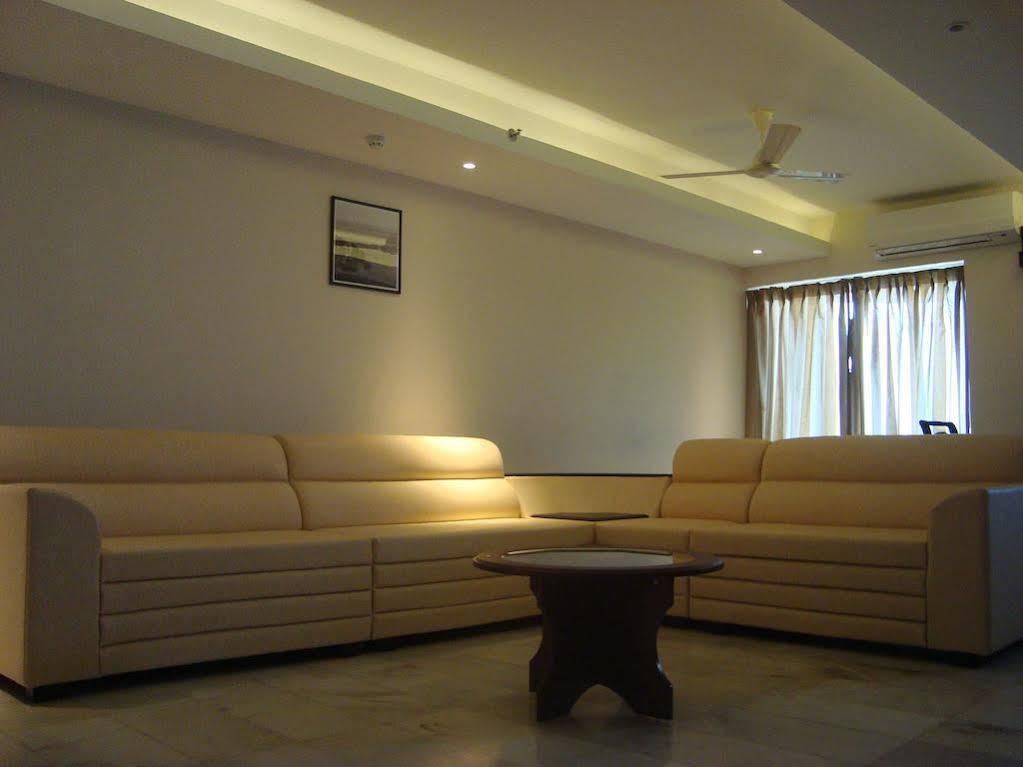 Hotel Madhuvan Serai Manipal Esterno foto