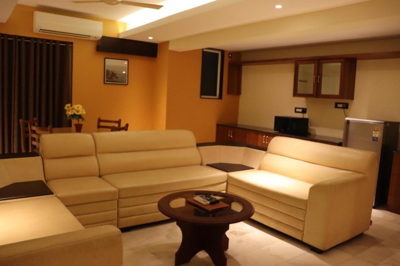 Hotel Madhuvan Serai Manipal Esterno foto